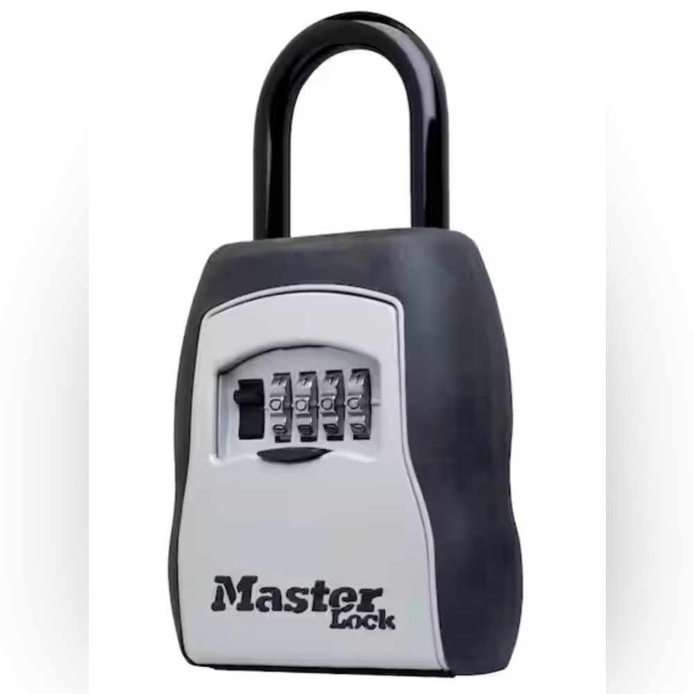 NEW Master Lock Lock Box Resettable Combination Dials Holds 5 keys portable